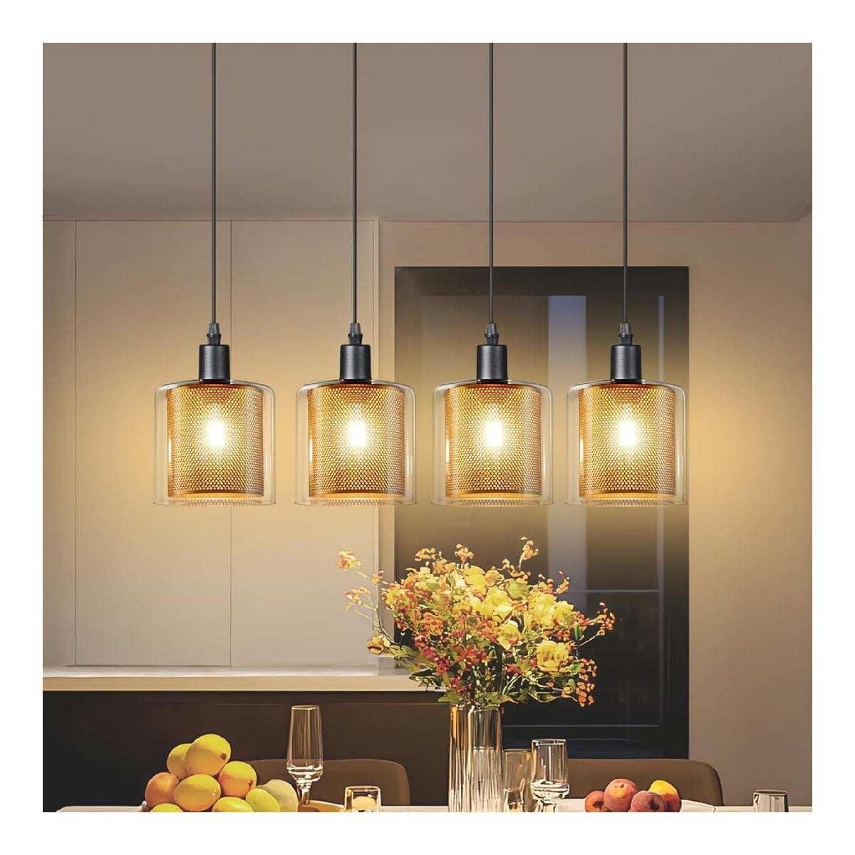 Suspension Noir et Dore aux lignes epurees avec eclairage confortable 25W E14