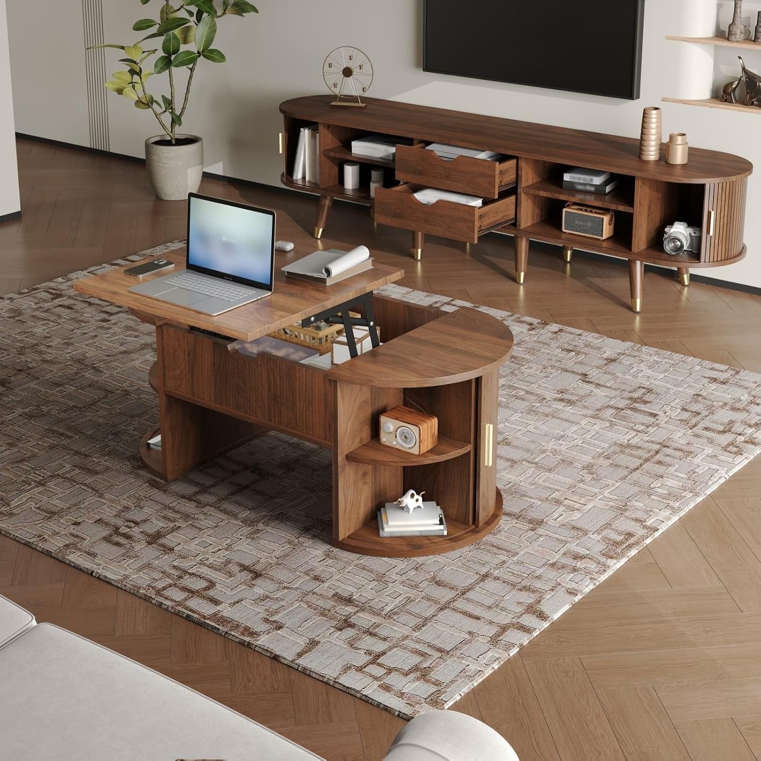 Pack salon comprenant un meuble TV et une table basse relevable au style Mid Century avec finition noyer